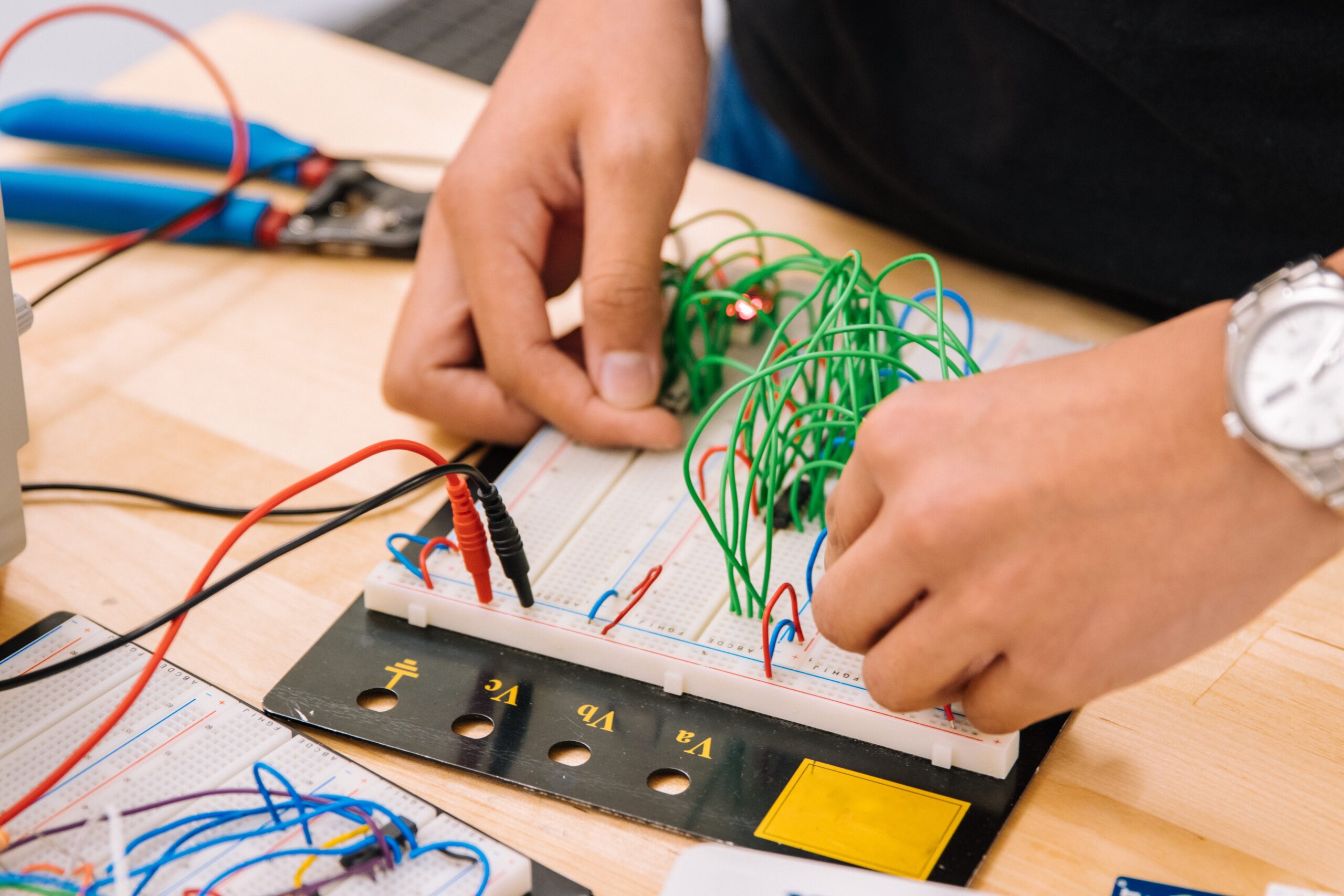 Know About Everything Of Electrical Engineering